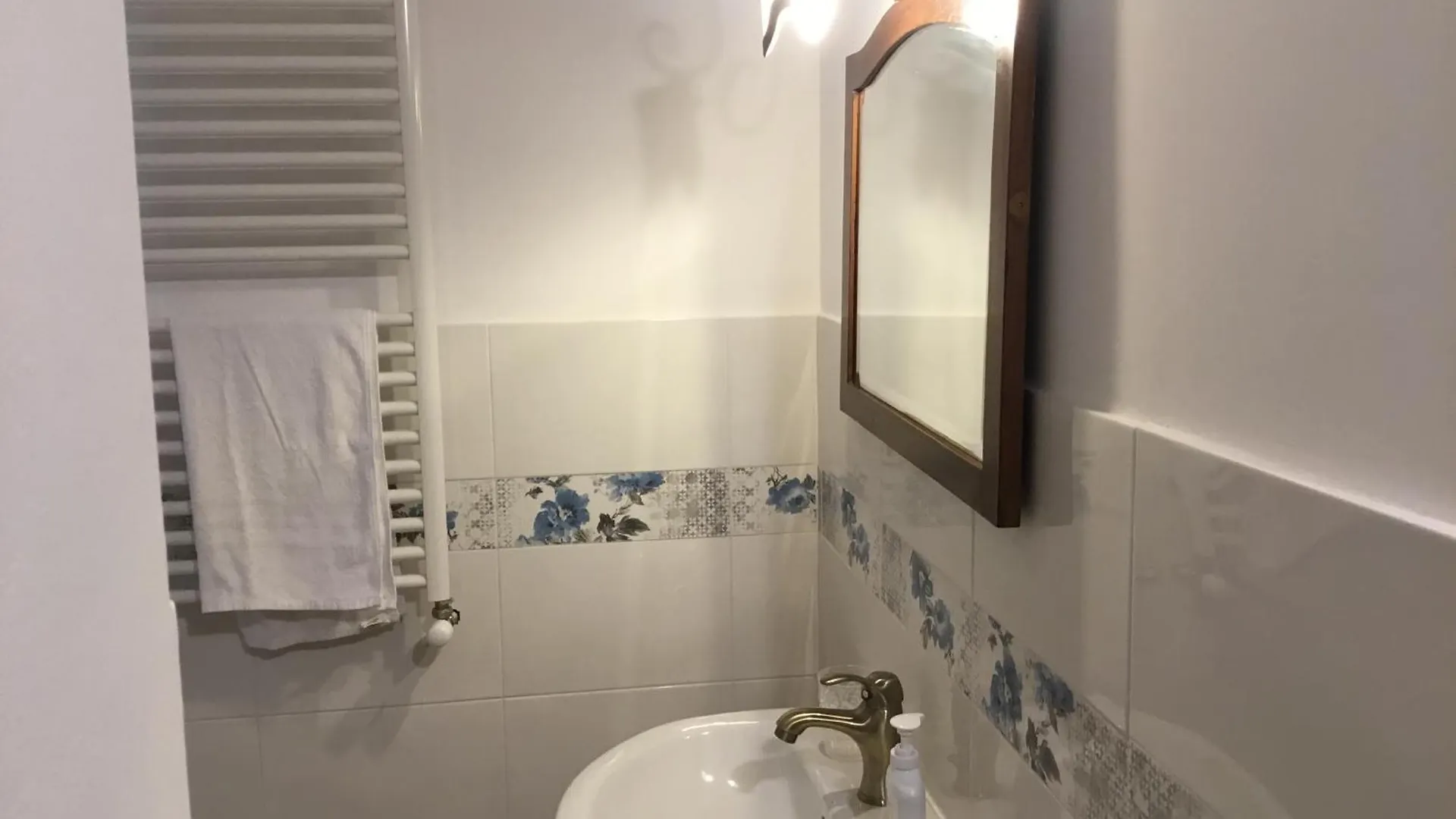 Casa Rosa 호텔 팔레르모 0*,  이탈리아